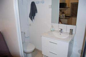 Koupelna v ubytování L'Atelier à 100 m de Tarbes sud