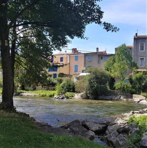 Gallery image of Mountain View Townhouse Quillan in Quillan