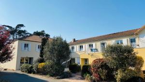 Το κτήριο όπου στεγάζεται  το ξενοδοχείο