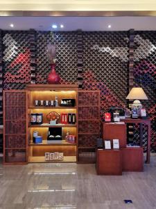 南京夜泊秦淮君亭酒店大戏院店的厨房或小厨房