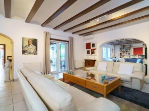 Posezení v ubytování Villa El Palmeral by Interhome + 46 fotografií