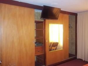 Μια τηλεόραση ή/και κέντρο ψυχαγωγίας στο Hotel Excalibur