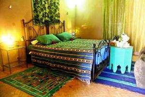 Riad Anma客房内的一张或多张床位