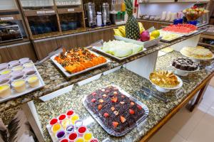 Comida no hotel ou em algum lugar perto