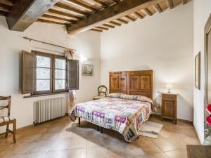 Posteľ alebo postele v izbe v ubytovaní Apartment in Citerna with Pool & Garden