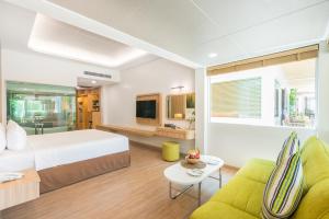 מיטה או מיטות בחדר ב-Chaba Cabana Beach Resort