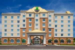 Gallery image of Holiday Inn Express Hotel & Suites Clarington - Bowmanville, an IHG Hotel in Bowmanville