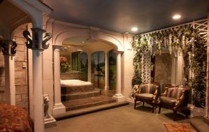 Zona d'estar a Black Swan Inn Luxurious Theme Rooms