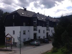 Budova, kde se apartmán nachází