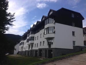 Budova, kde se apartmán nachází