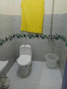 Manokur E Bassa 욕실