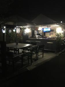 Restaurace v ubytování Tiaro Tourist Stopover