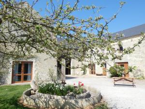 Zahrada ubytování Hôtel Restaurant le clos de l 'Ancien Pressoir
