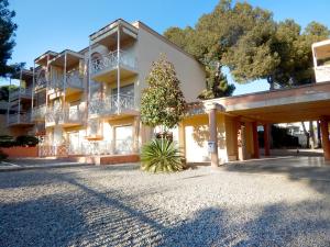 Fotografie z fotogalerie ubytování VILLAS COSETTE - Apartamento Happolon v destinaci Platja  d'Aro