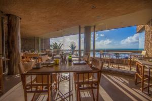 Balkón nebo terasa v ubytování Kenoa Exclusive Beach Spa & Resort