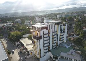 an overhead view of a building in a city at Yello Hotel Cebu powered by Cocotel in Cebu City