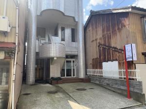 Budova, kde se penzion nachází