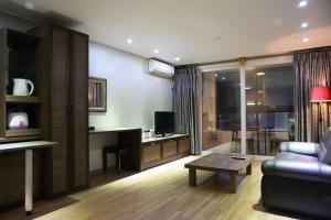 Sjónvarps- og/eða afþreyingartæki á Residence Hotel Lamia