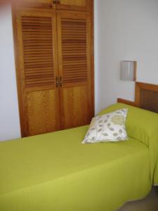 Postel nebo postele na pokoji v ubytování Atalaya Apartment Vista Mar