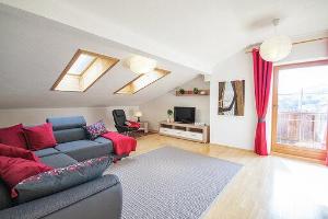 A television and/or entertainment centre at Ferienwohnung Kienast