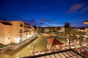 Piscina en o cerca de PortAventura Hotel PortAventura - Includes unlimited access to PortAventura Park & 1 access to Ferrari Land
