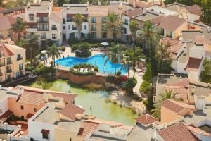 Piscina en o cerca de PortAventura Hotel PortAventura - Includes unlimited access to PortAventura Park & 1 access to Ferrari Land