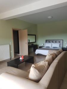 Posteľ alebo postele v izbe v ubytovaní Perivoli Country Hotel & Retreat