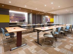 Οι επιχειρηματικές εγκαταστάσεις ή/και οι αίθουσες συνεδριάσεων στο ibis Deauville Centre