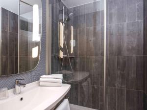 Vannituba majutusasutuses ibis Liège Centre Opéra