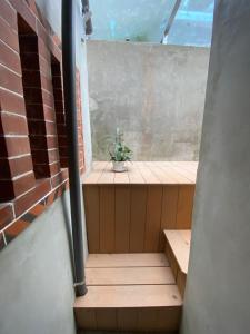 En balkon eller terrasse på House by the Well 總兵人家