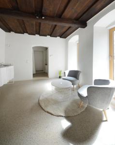 Posedenie v ubytovaní HÜBSCHES APARTMENT im Herzen von Linz