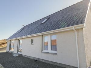 LuibにあるCuillin Shoresの屋根の戸建て