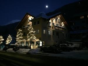 Výhľad na hory alebo výhľad na hory priamo z apartmánu
