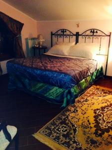 Uma cama ou camas num quarto em Magnolia House