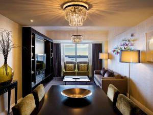 Posezení v ubytování Mövenpick Hotel Auckland