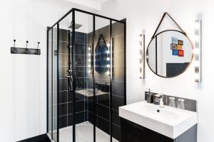 Phòng tắm tại La Maison Gustave +76 ảnh