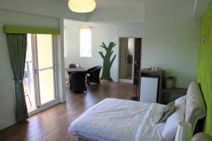 Postel nebo postele na pokoji v ubytování Provence Homestay