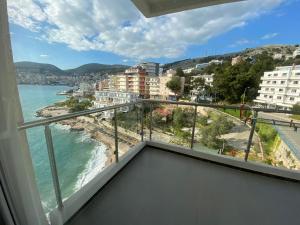 Sea Pearl Luxury Apartment Saranda - Image 3
