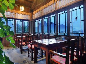 Gallery image of Yangshuo Mountain Nest Boutique Hotel in Yangshuo