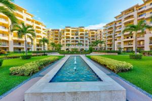 Stunning Cabo San Lucas Villa at 5-Star Resort!