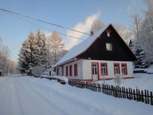 Holiday House Javornik v zimě