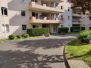 Afbeelding uit fotogalerij van Appart'HomeCity - Rouen Grand Voile in Rouen