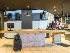 Kuchyň nebo kuchyňský kout v ubytování ibis Hotel Würzburg City + 37 fotografií
