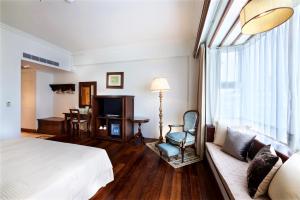 Gallery image of Shangrila Boutique Hotel in Wujie