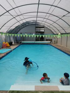 Swimmingpoolen hos eller tæt på Picardie Guest Farm