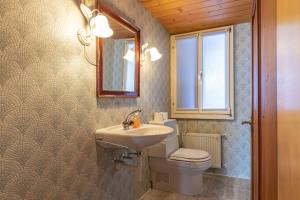 Ένα μπάνιο στο Chalet Weid - Aare Jungfrau AG