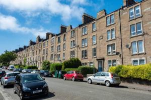 Imagem da galeria de Bright, Spacious West-End Flat, Near University em Dundee