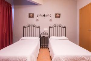 Gallery image of Santa Cruz in Güéjar-Sierra