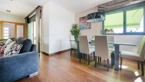 Posedenie v ubytovaní R64 Deluxe Villa Déjà Vu