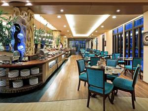 Restaurace v ubytování Novotel Phuket Vintage Park Resort